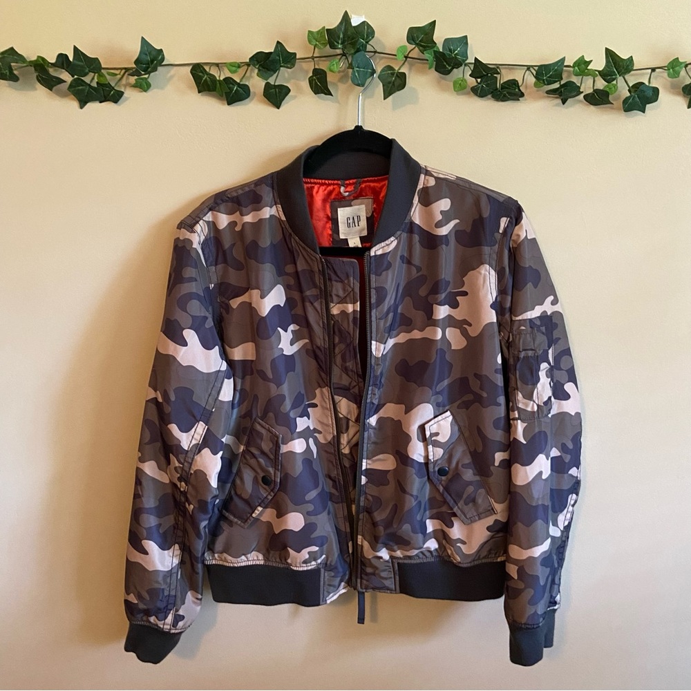 Gap Women's Camo Bomber Jacket